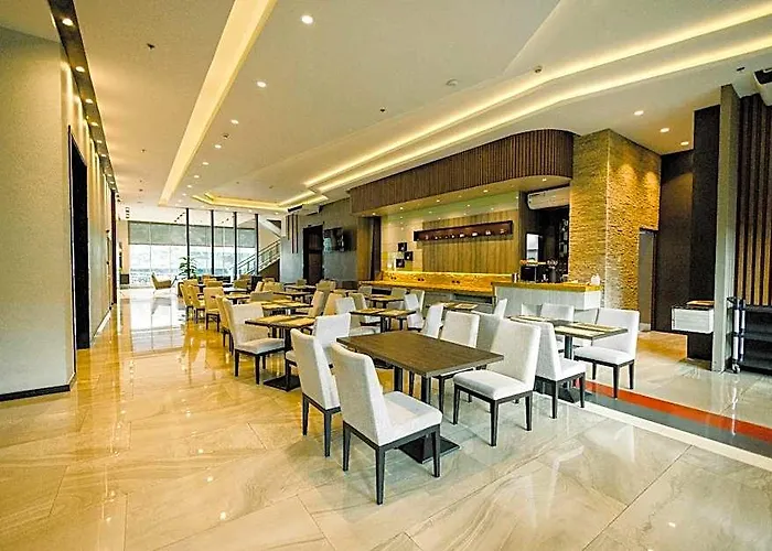 호텔 Sotogrande Katipunan 3*